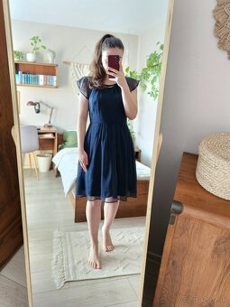 Tmavomodré šaty s krátkym rukávom (veľkosť M / 38) - 4