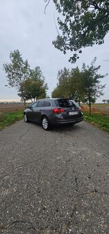 Opel Astra Sports Tourer .Rv 2011. 1.7 CDTI Diesel 81Kw110Ps - 4