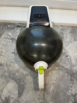 Tefal Actifry Express XL AH950030 teplovzdušná fritéza - 4