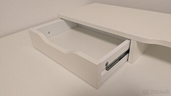 Pracovný stôl + zásuvky - 4