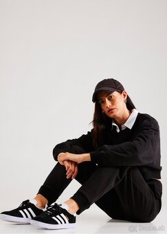 Calvin Klein prekrasne damske teplaky velkost 40 - 4