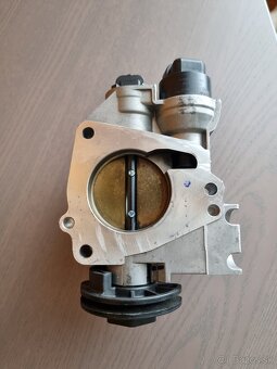 Škrtiaca klapka Pierburg Fiat Multipla - 4