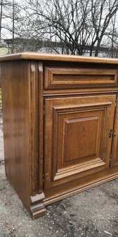 Rustikálna masivná komoda - 4