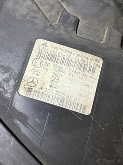 Predné svetla Mercedes-Benz C-class w204 - 4