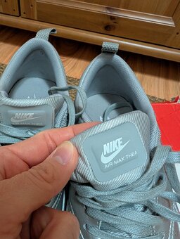 W Nike Air Max Thea SE - 4