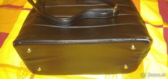 Cierna kabelka 37x27x10 cm - 4