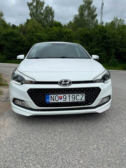 Hyundai i20 active - 4