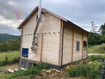 Na veľký pozemok s chatkou - 5084 m2 - 4