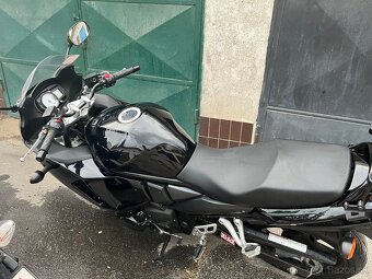 Suzuki GSXF 650 - 4