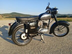 ČZ 175 Deluxe - 4