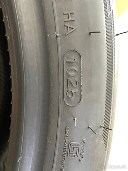 Hankook Ventus S1 evo4 SUV 255/40 R20 - 4