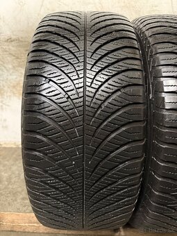 Celoročné pneumatiky 235/50/18 Goodyear Vector 4 Seasons - 4