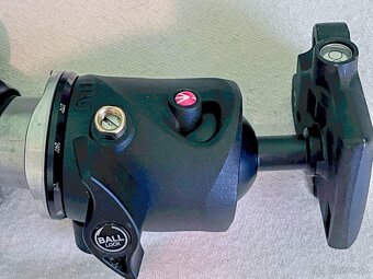 Statívy Manfrotto - 4