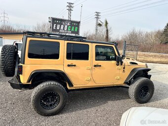 Jeep Wrangler - 4
