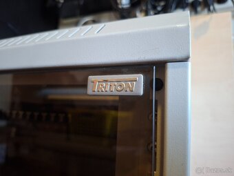 4U Rack Triton, datovy rozvadzac - 4