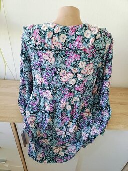 Fialové kvietkovane saty XXL - 4