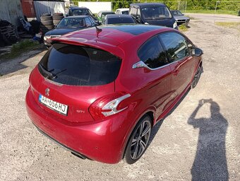 Peugeot 208 1.6 GTI - 4