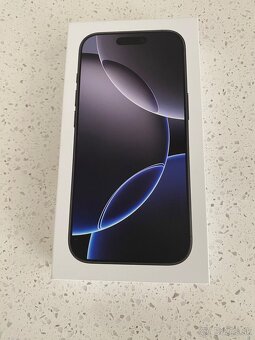 Úplne nový iPhone 16 Pro 512 GB black - 4