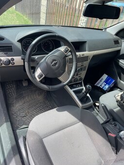 Opel astra - 4