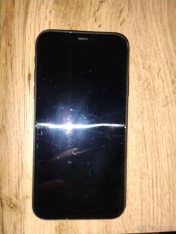 Iphone 11 - 4