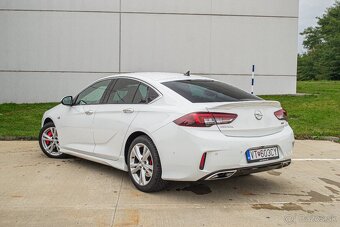 Opel Insignia GSI 2.0 CDTI BiTURBO 210k S S 4x4 AT8 - 4