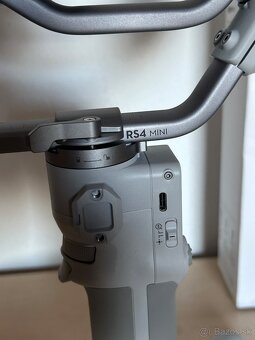 DJI RS 4 mini - 4