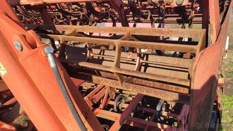 Kompaktor saturn 6m - 4