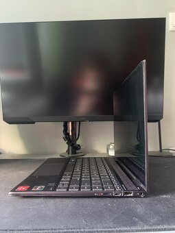 HP Envy X360 | AMD Ryzen 7 3700U | 8GB RAM | 500GB SSD - 4