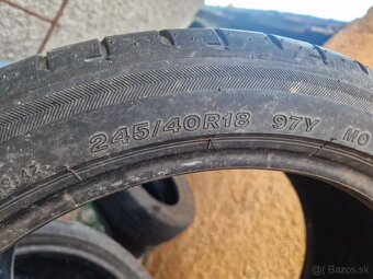 Predam pneu 245/40 r18 - 4