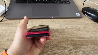 Nokia N8 - zlá batéria - 4