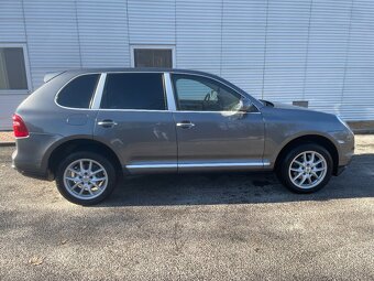 Porshe Cayenne - na pruzinach - 4