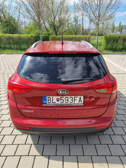 KIA CEED 1,6 benzín - 4