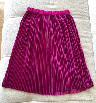 Fialovoružová skladaná zamatová sukňa Zara, S/36, 10 E - 4