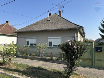 PREDAJ: 3IZBOVÝ RODINNÝ DOM, GABČÍKOVO - 4