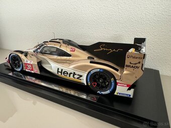 Porsche 963 Hertz Team Jota 1:18 Limited Edition - 4