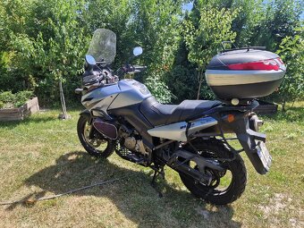 Suzuki DL 650 V-Strom - 4