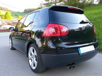 Volkswagen Golf GTI 2.0 147kw 200PS - 4