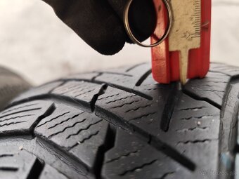 Zimné 205/55r16 continental - 4