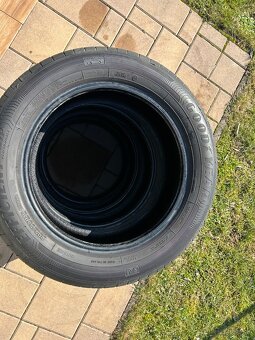 Letné pneu Goodyear 205/55 R16- stav nových - 4