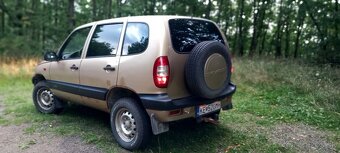 Lada Niva / Chevrolet Niva 4x4 - 4