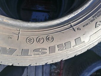 215/60r17  96H Zimne - 4