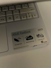 Asus malý ľahký notebook - 4
