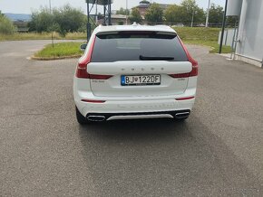 Volvo XC60 R- Design - 4