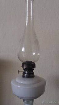 Starožitná petrolejová lampa - 4