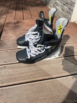 Korčule Bauer Vapor HYPERLITE2 Senior - 4