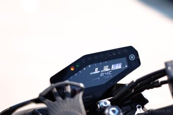 YAMAHA MT09-SP. Modelový rok 2017. - 4