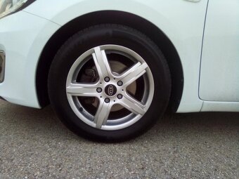 Predám Kia ceed coupé s originál 76000 km - 4