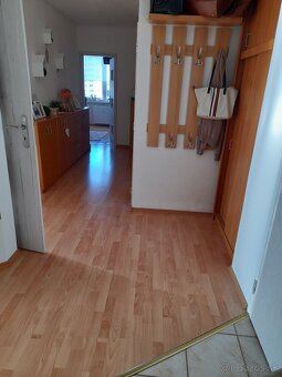 4-izbový byt s KLIMATIZÁCIOU, loggiou a potenciálom – Humen - 4