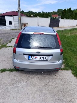 Ford Fiesta 1.3i Comfort - 4
