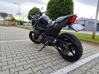 Yamaha XJ6 - 4